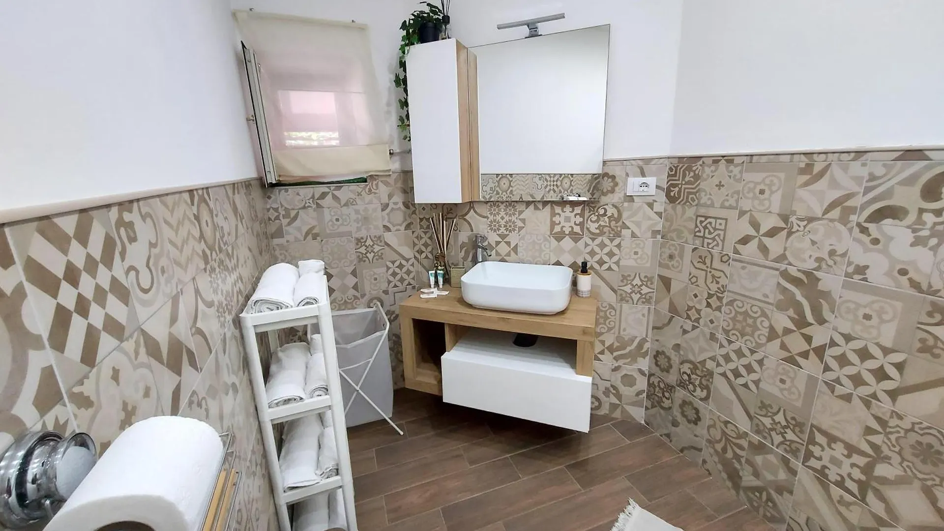 Casa vacanze Varagghiu Aeroporto di Catania Fontana Rossa Italia